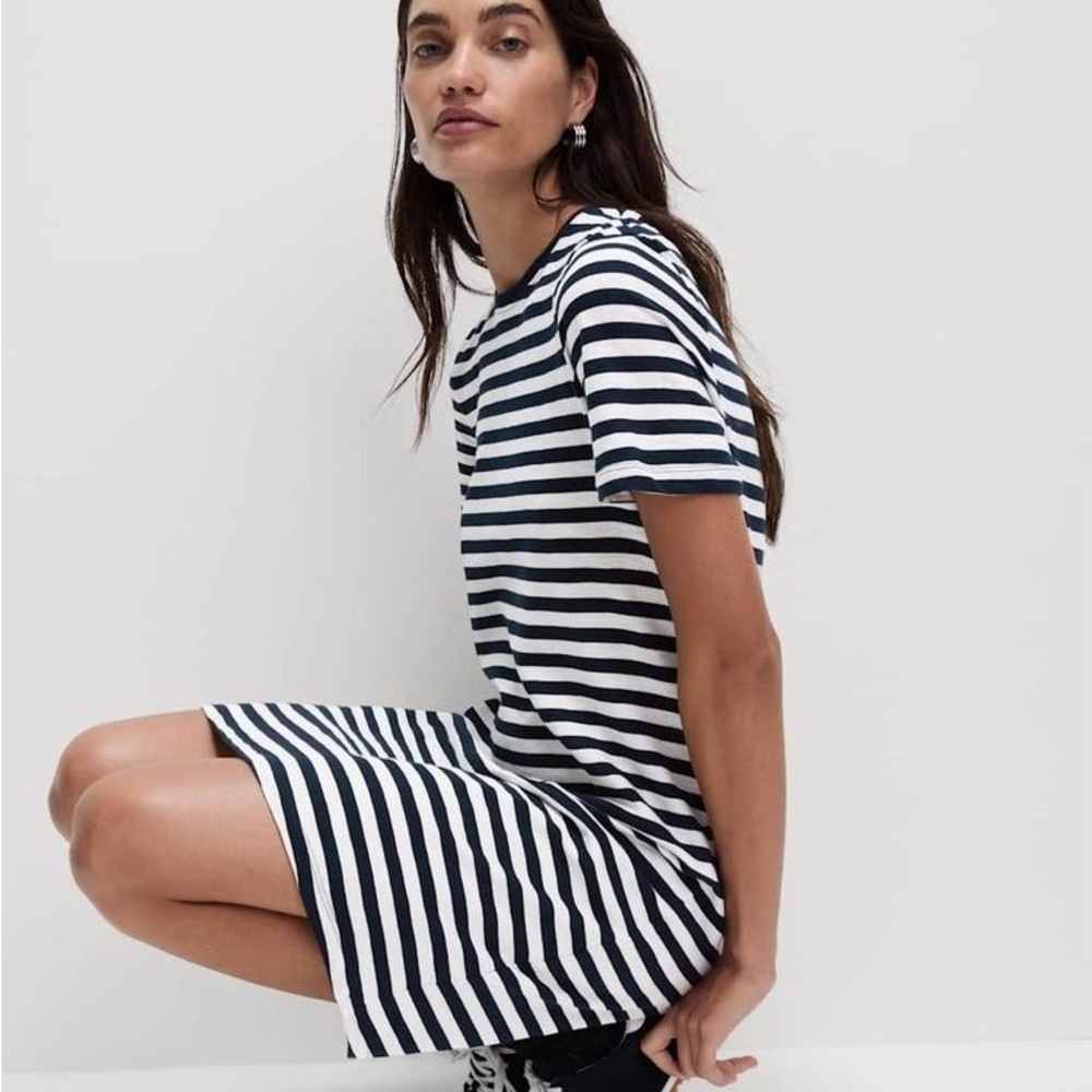 NWT Old Navy XXL Navy Blue Striped T-Shirt Dress